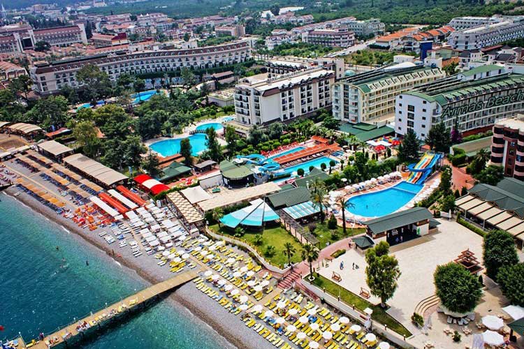 Armas Beach Hotel